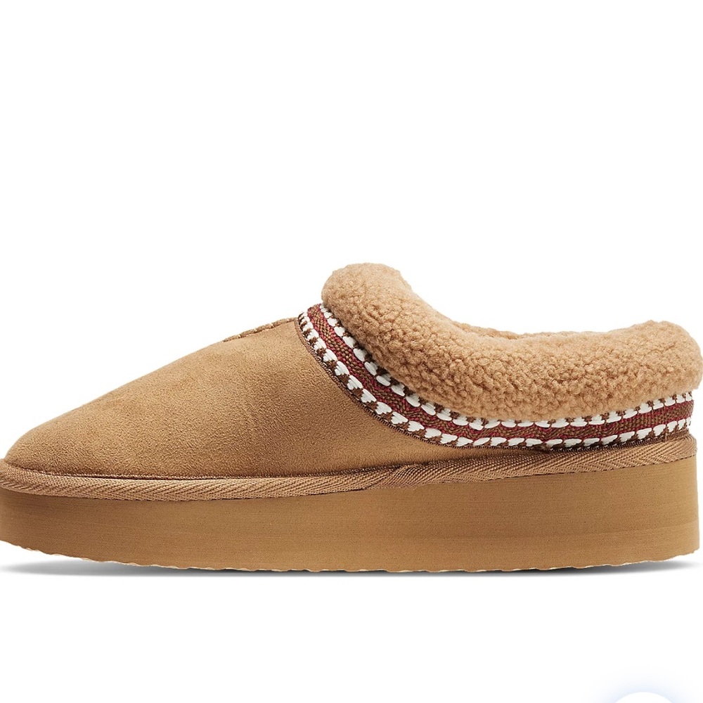 Magellan Brown Shearling Slippers-Barely Worn - Picture 2 of 9